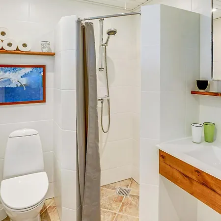3 Bedroom Awesome In Dom wakacyjny